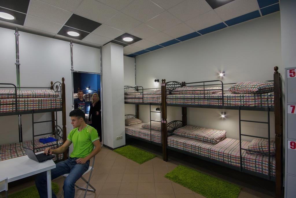 Flatcom Hostel Мінськ Екстер'єр фото